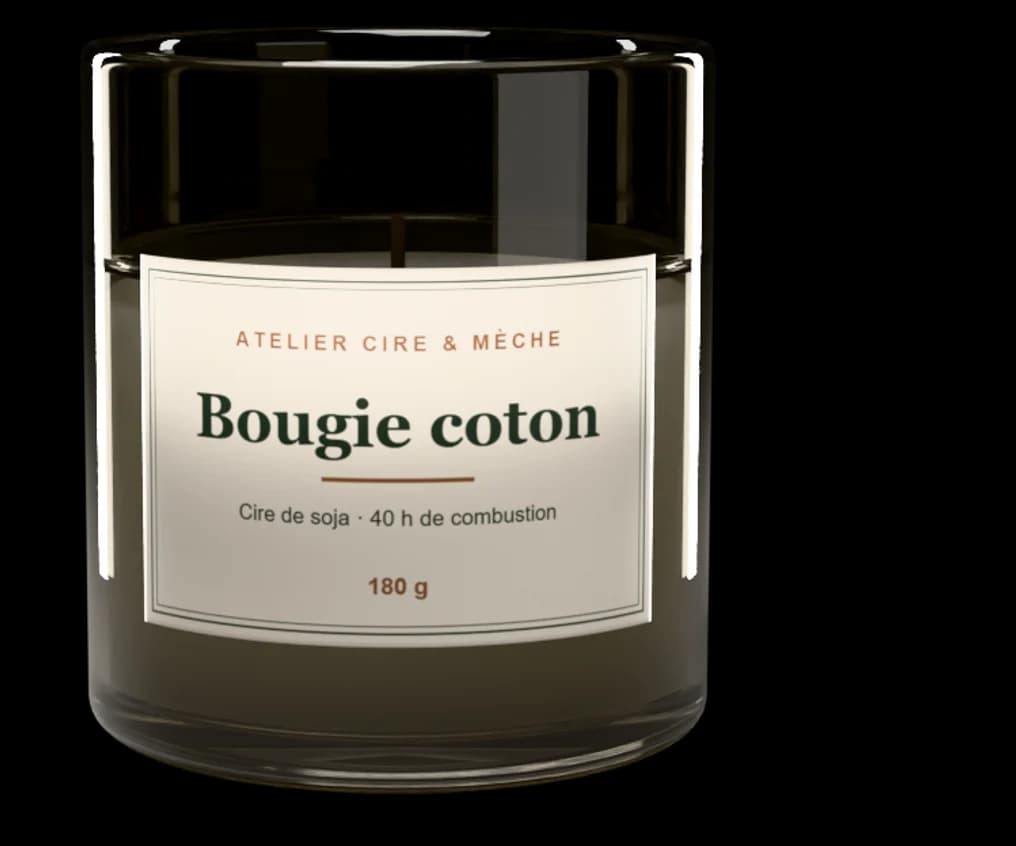 Étiquette 70 × 45 mm posée sur son contenant (Pot de bougie · 30 cl)